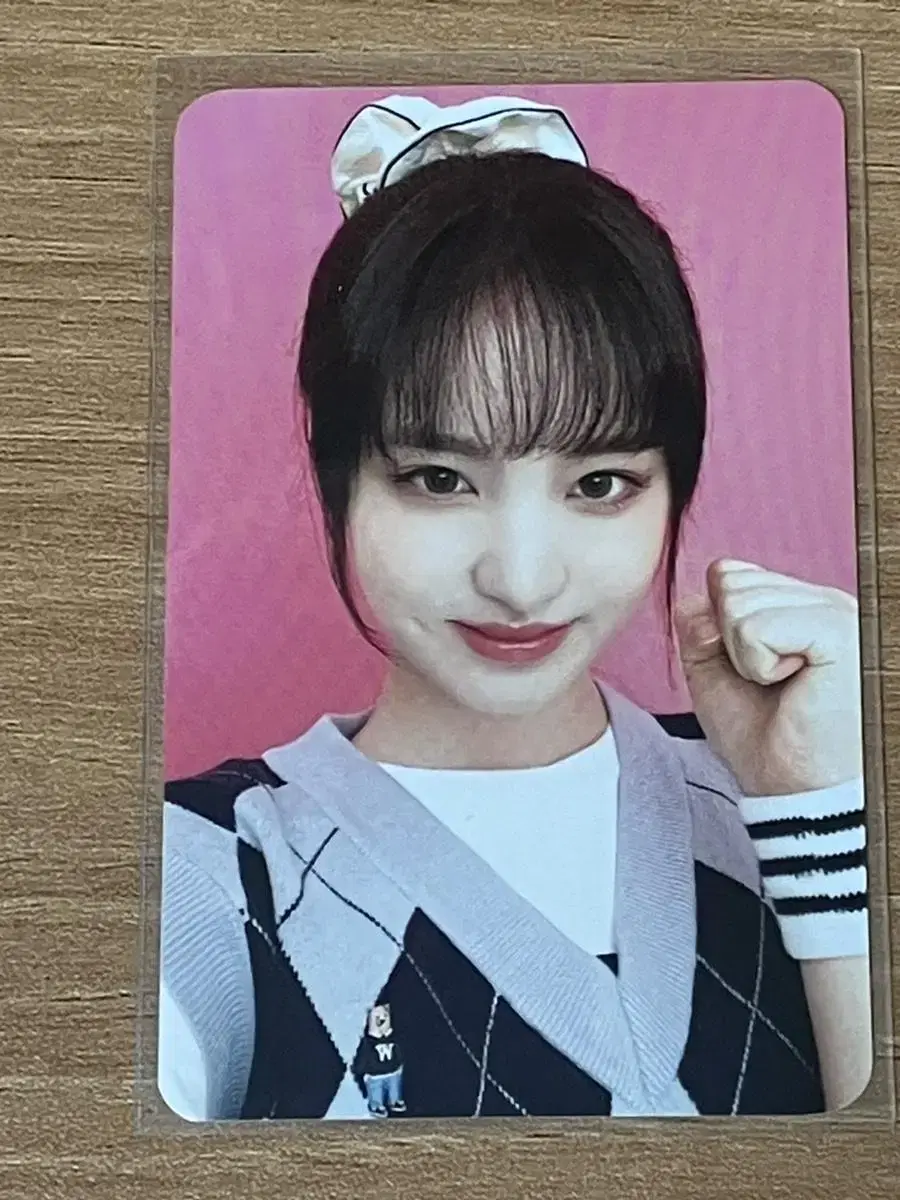 ive liz 22 seasons greetings photocard