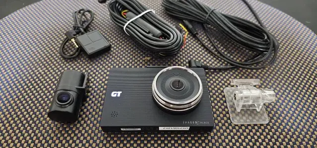 아이패스 블랙 GT 블랙박스 4인치 (GPS,32GB)