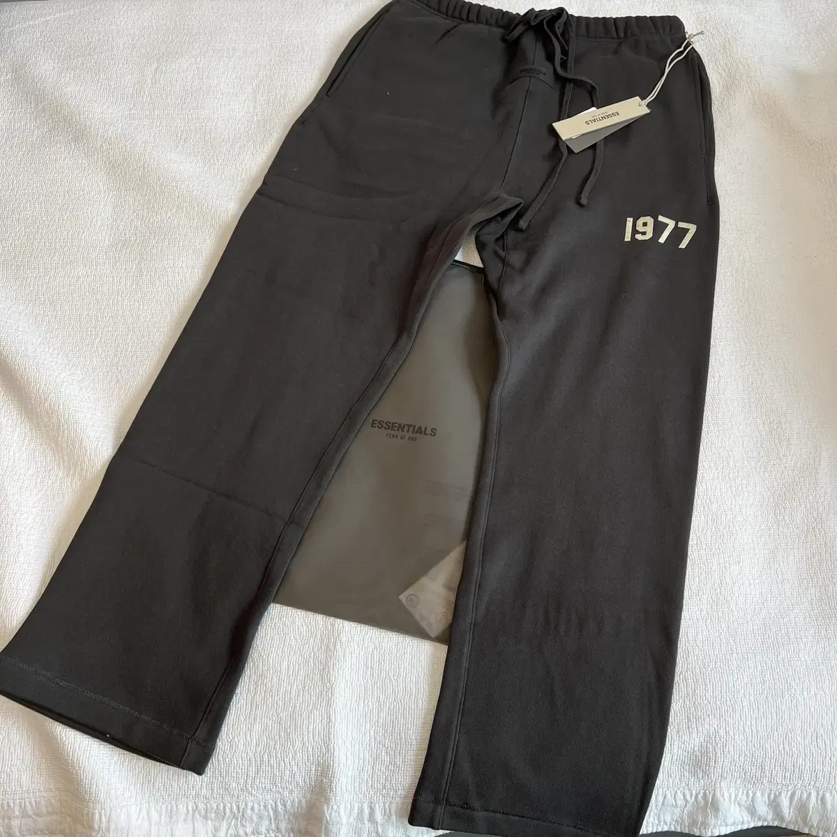 P.O. Gap Essentials 1977 Relaxed Sweatpants L Iron Setup, New