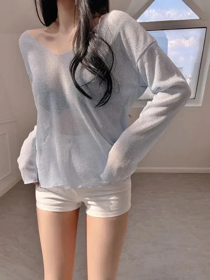 [Non-Stick/Cool] Deep V-Neck Linen See-Through Loose Fit Long Sleeve Tee 4 Colors