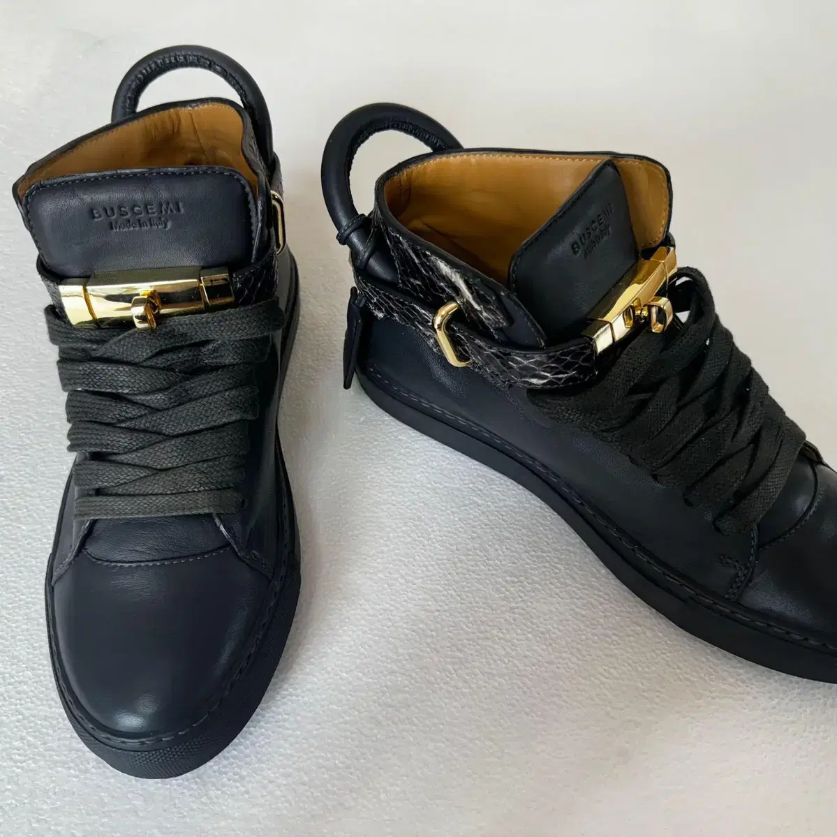 부세미 buscemi 하이탑 스니커즈