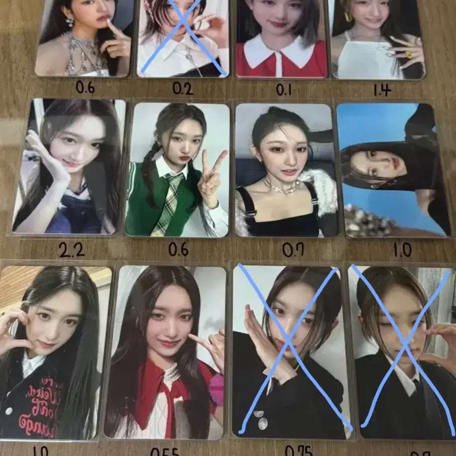 qwer Algorithm Blossom album Components Lenticular photocard