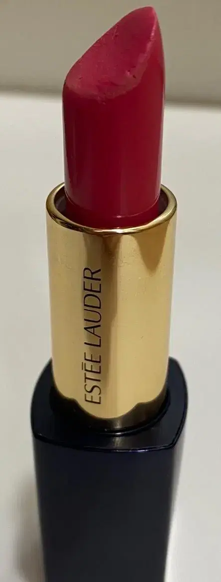 estee lauder 230 infamous