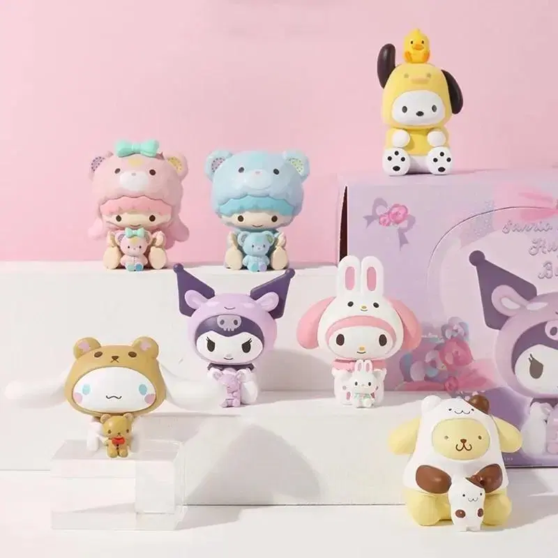 Sanrio Hugs Series Figures