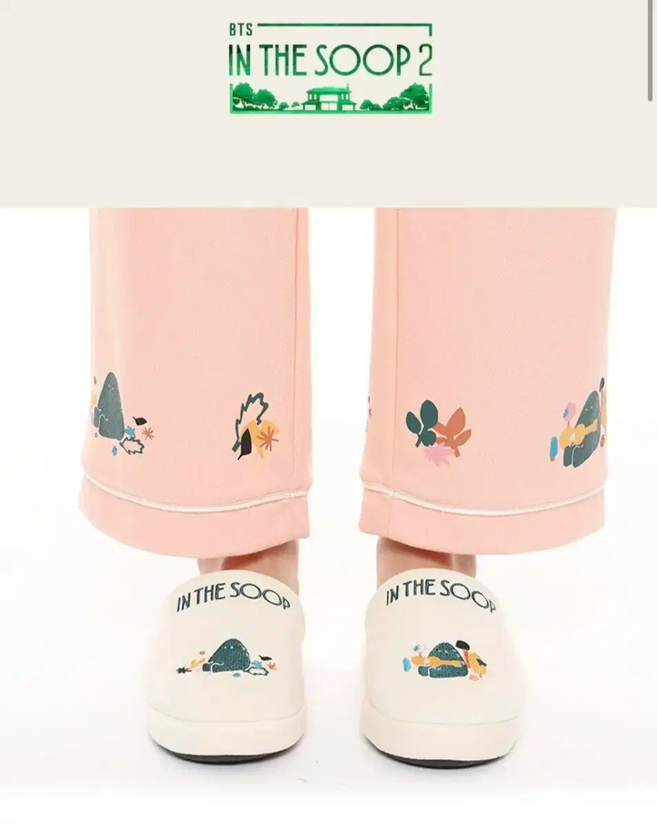 BTS bts In the Woods Embroidered Slippers (unsealed)