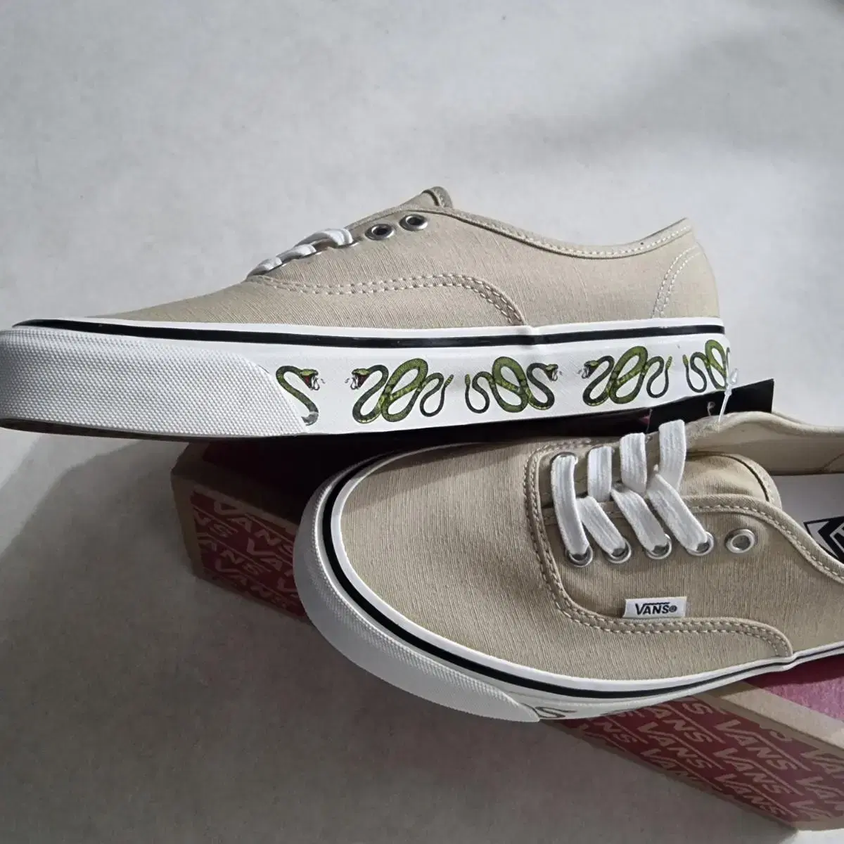 반스 어센틱 에너하임 스네이크 사이즈275 #반스 #vans