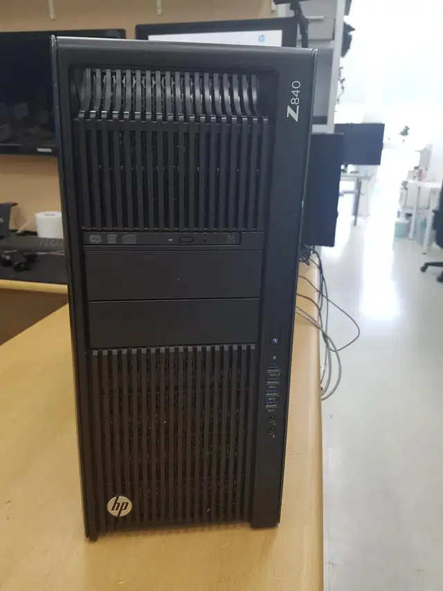 [003] HP Z840 44C/88T 64G V4 끝판왕 옵션추가형