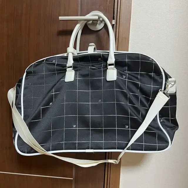 꾸레쥬 courrege bag