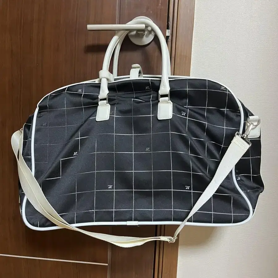 꾸레쥬 courrege bag