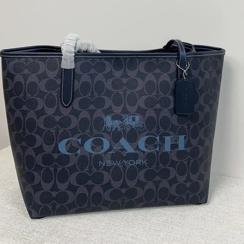 코치 가방 COACH CP074 시그니처 캔버스 시티 토트백 해외직구