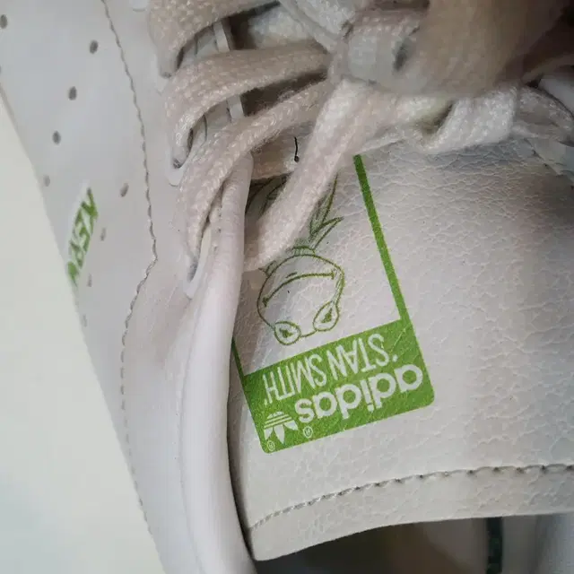 adidas 디즈니 콜라보 아디다스 스탠스미스 kermit 240