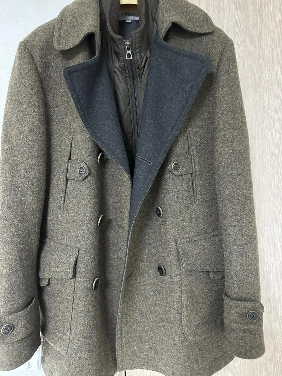 Series wool coat (size XL 105)