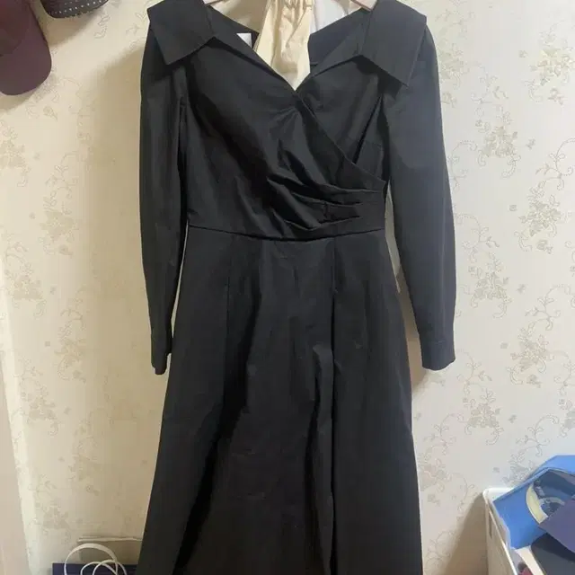 브라이드앤유 ELLIE V-neck shirt dress (55)