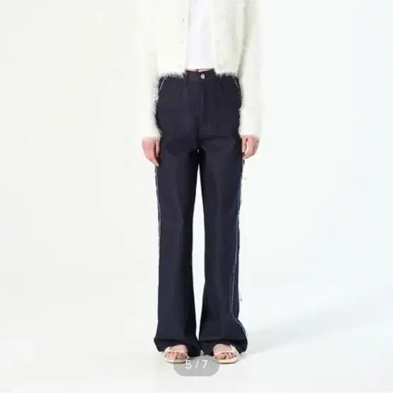 다이애그널 팬츠 SIDE CUTTING DENIM PANTS (navy)