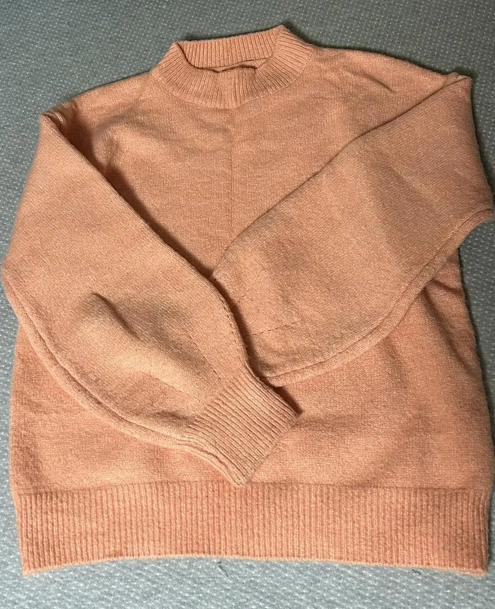 Apricot-colored knit