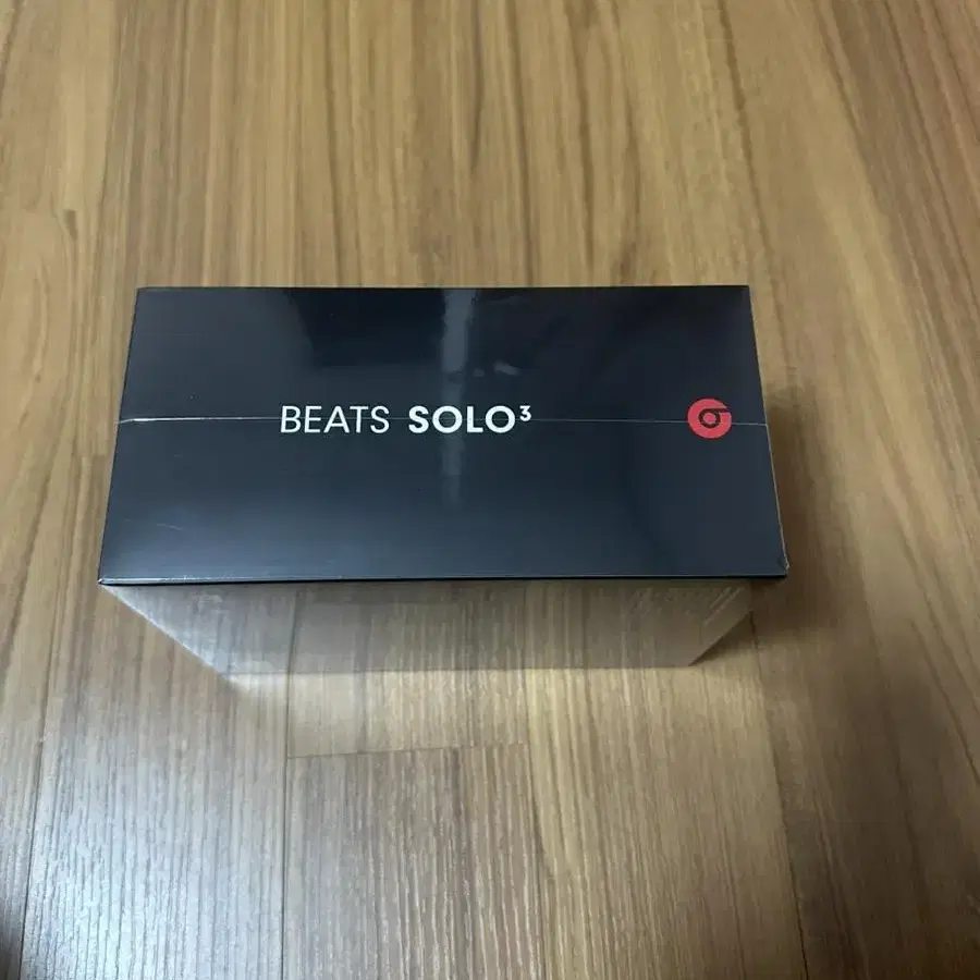 Apple beats solo3