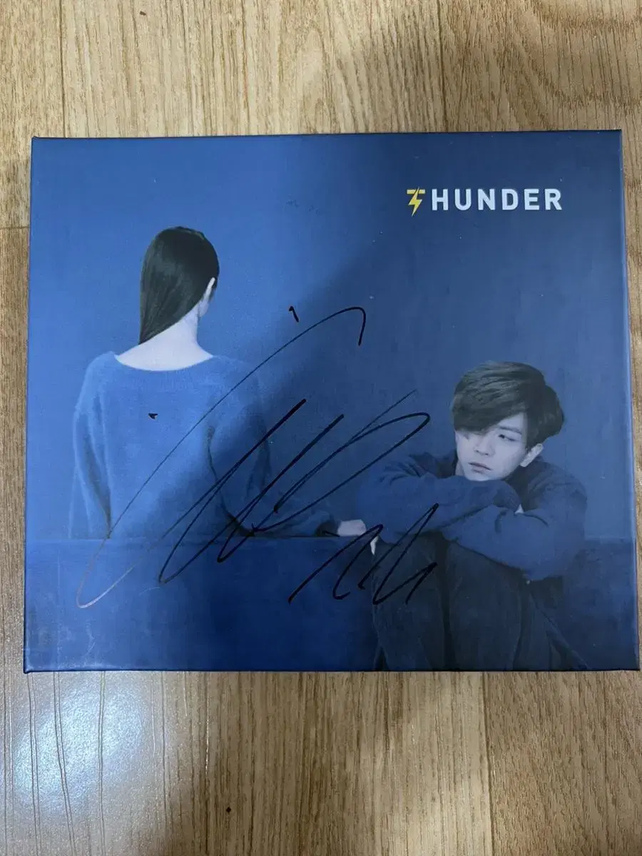 천동 thunder 친필 싸인 앨범