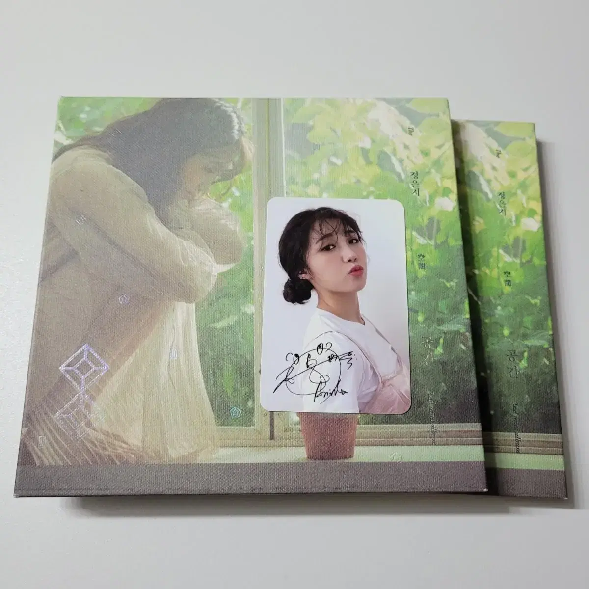 Jung Eunji Mini 2nd Album Space Niran Bom Unsealed Album