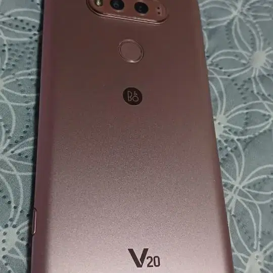 LG V20  (배터리3개)