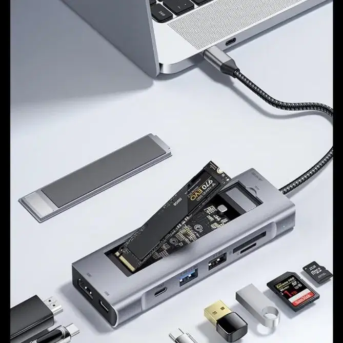 8in1 c타입 멀티허브 USB3.2 HDMI PD충전 M.2