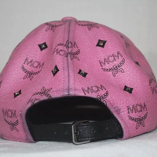 MCM leather cap 엠씨엠가죽모자 free