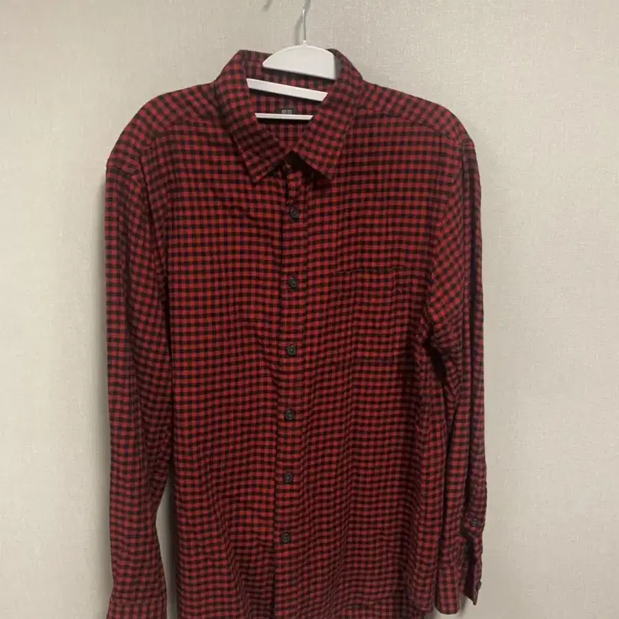 [L] UNIQLO FLANNEL CHECK SHIRTS