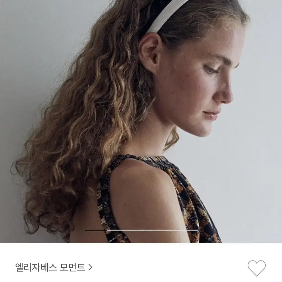 엘리자베스모먼트 슬림 벨벳 헤어밴드 블랙