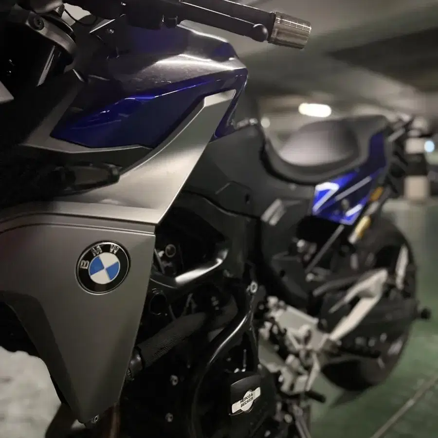 21년식 bmw f900r 16823km 판매