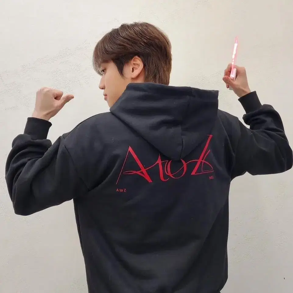 틴탑 니엘 A to Z 후드티 양도