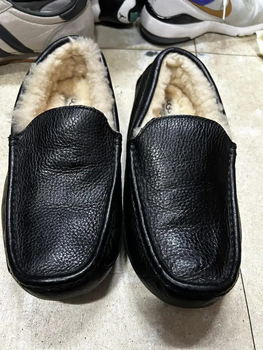 어그 UGG 남성 애스콧 가죽 로퍼 5379 260cm