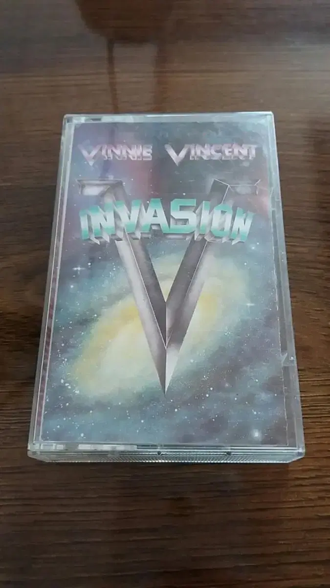 Vinnie Vincent invasion 수입 카세트테이프