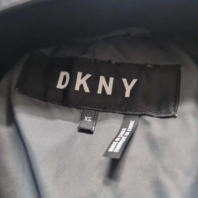 DKNY 여성 롱패딩 사이즈85 상태좋아요 C1-800