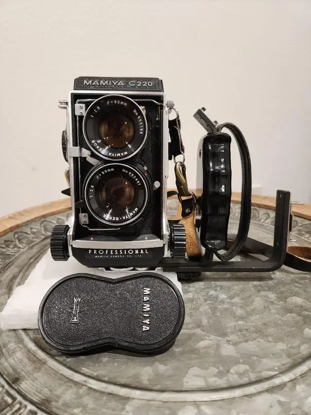 빈티지 마미야C220 Mamiya Professional 중형카메라