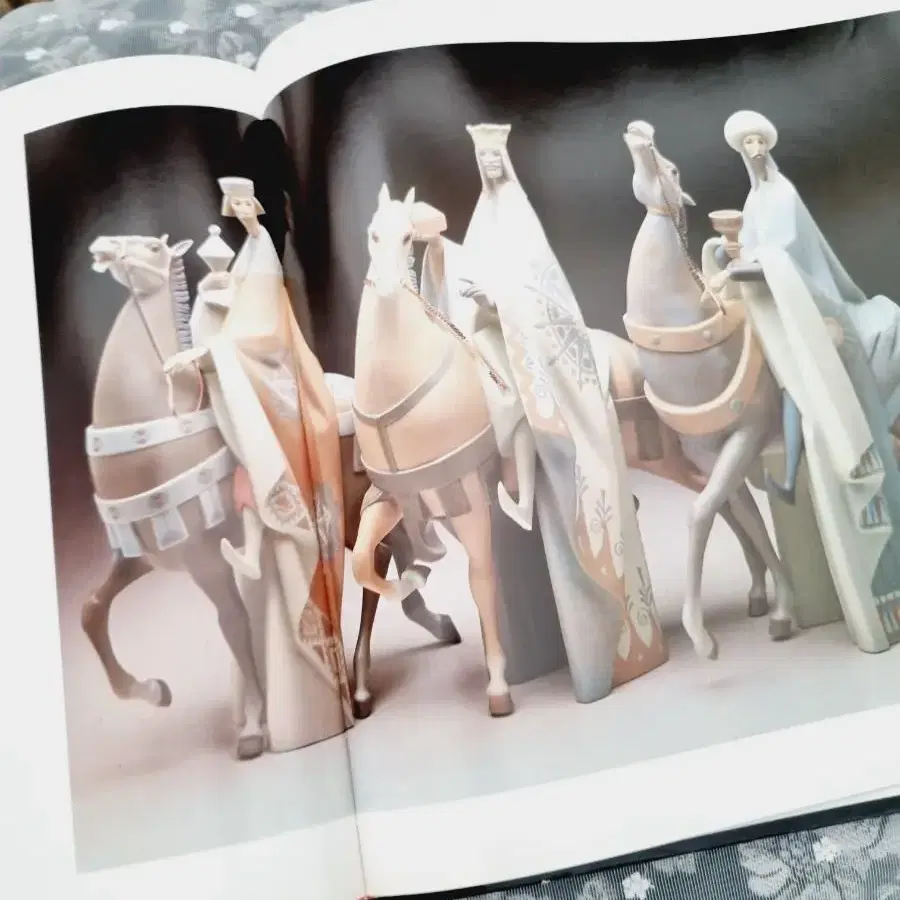 빈티지 야드로 책 / 북 / BOOK: LLADRO The art of