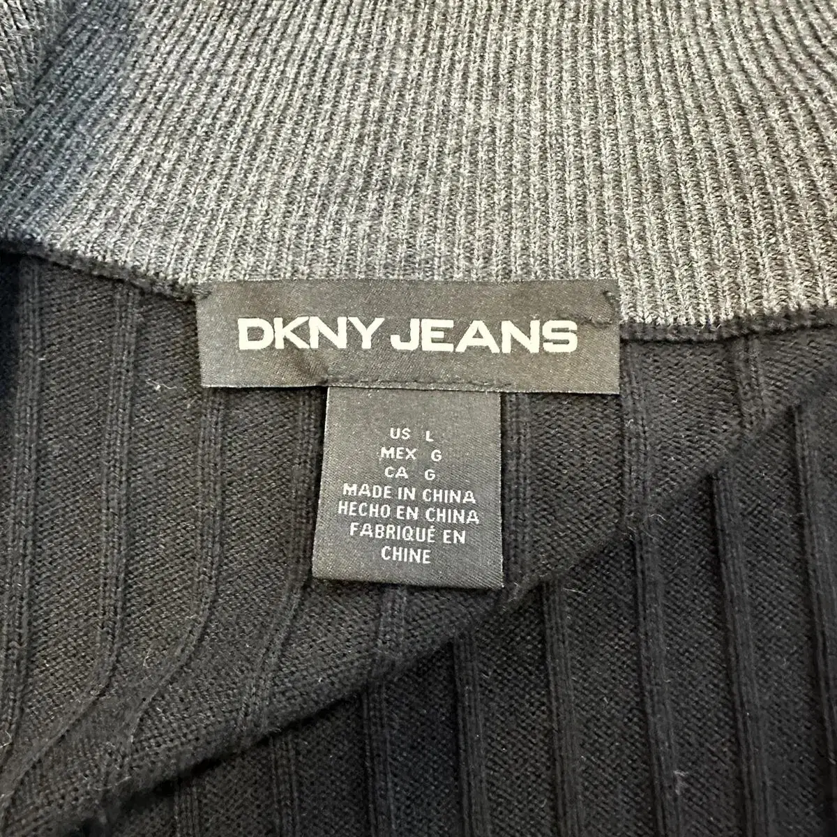 L사이즈) DKNY jeans 니트 집업입니다