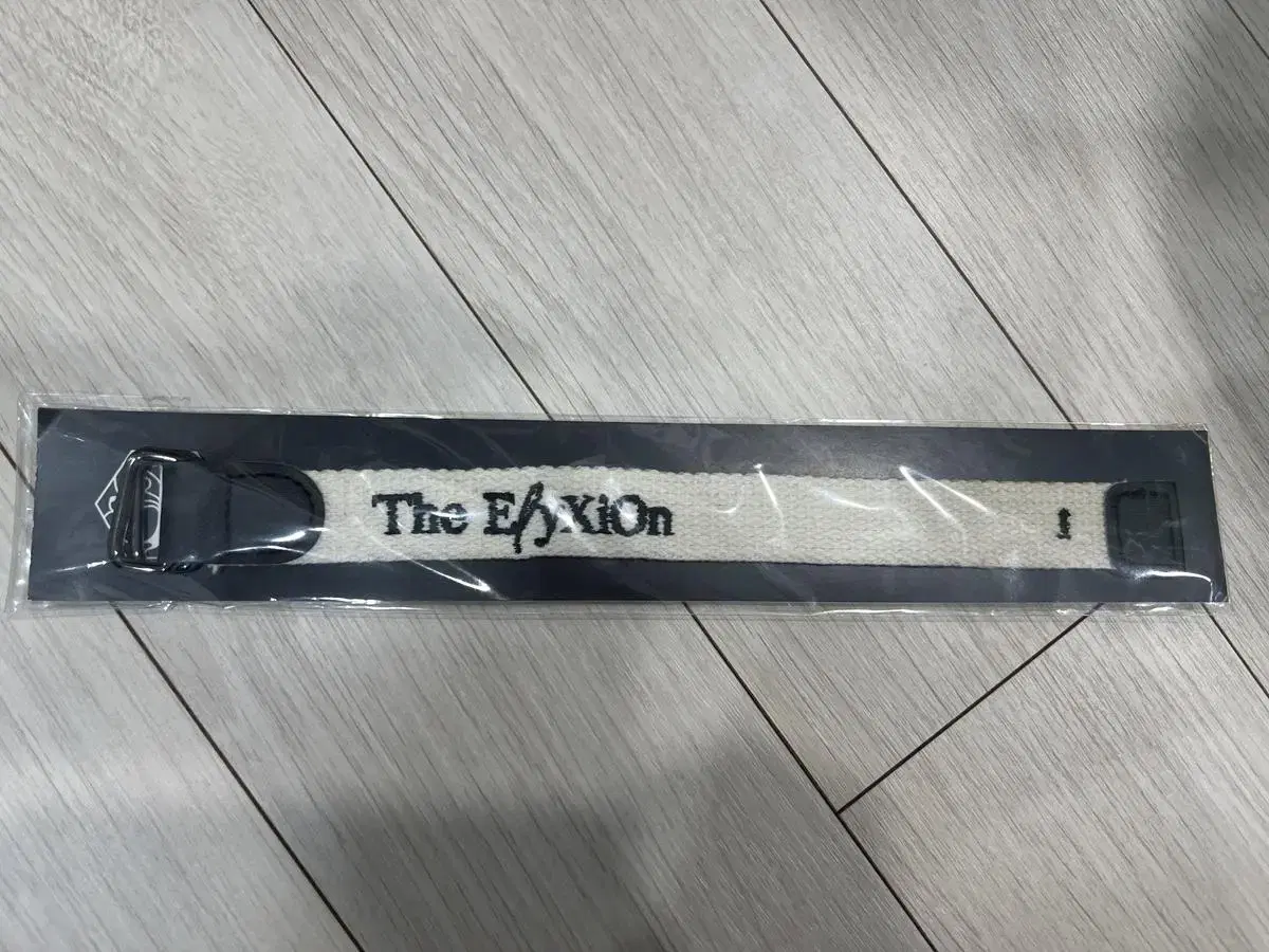 Exo Concert Elysion suho straps