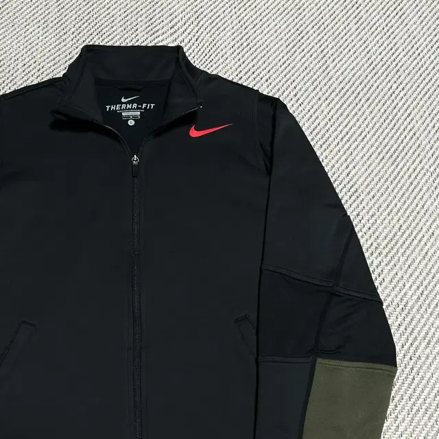 [ L ] Nike 나이키 스우시 기모 트레이닝 져지