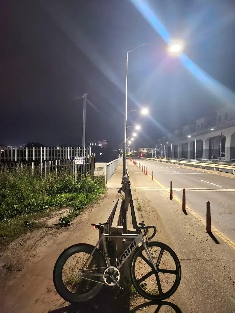 Unknown psx 2022 model (size S) Quick sale