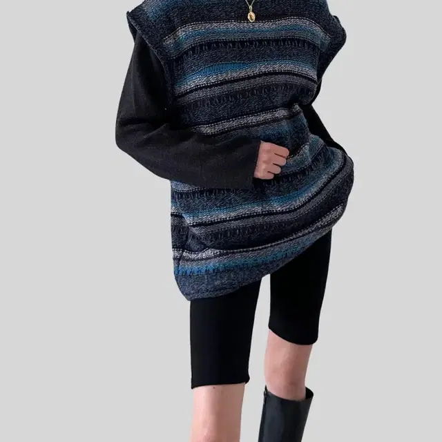 < (ALPHHA)ITALY blue strip wool knit ves