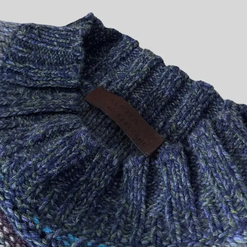 < (ALPHHA)ITALY blue strip wool knit ves