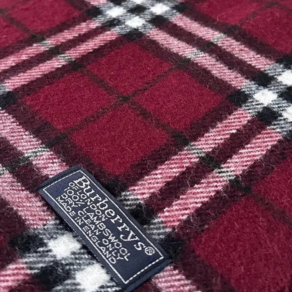 < (BURBERRY)burgundy nova checkered wool