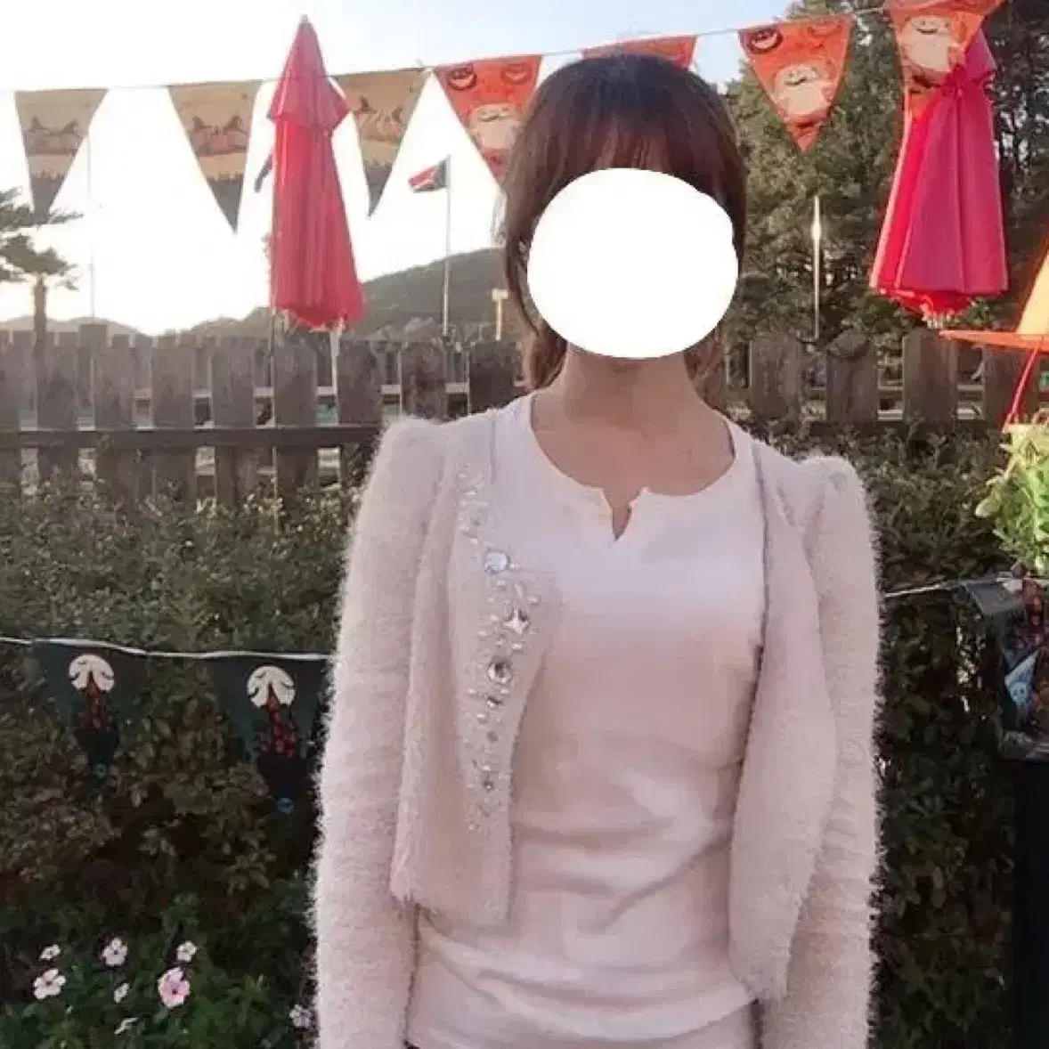 [F] 보석 큐빅 진주 장식 아이보리 가디건 아우터