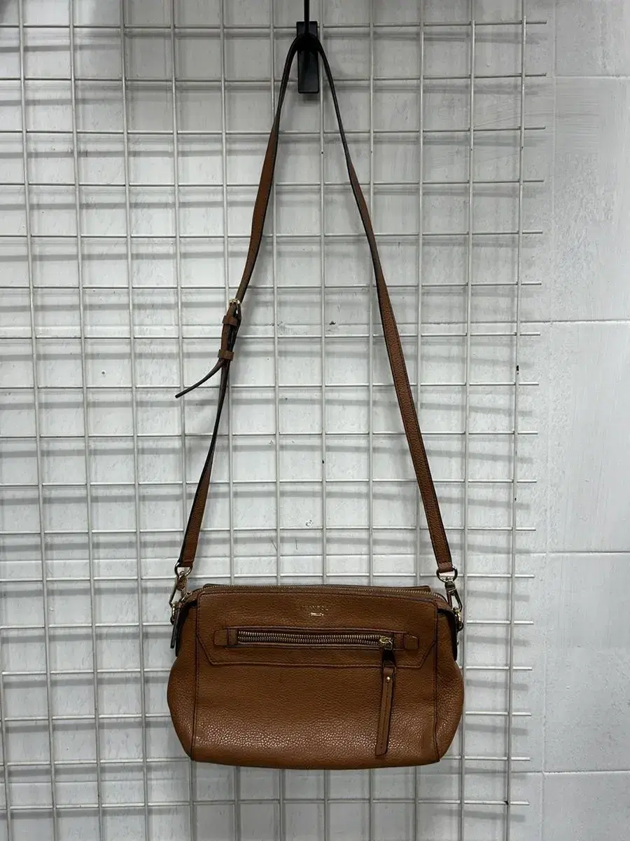 [Beanpole] Women's Cowhide Crossbody Bag/Camel Color