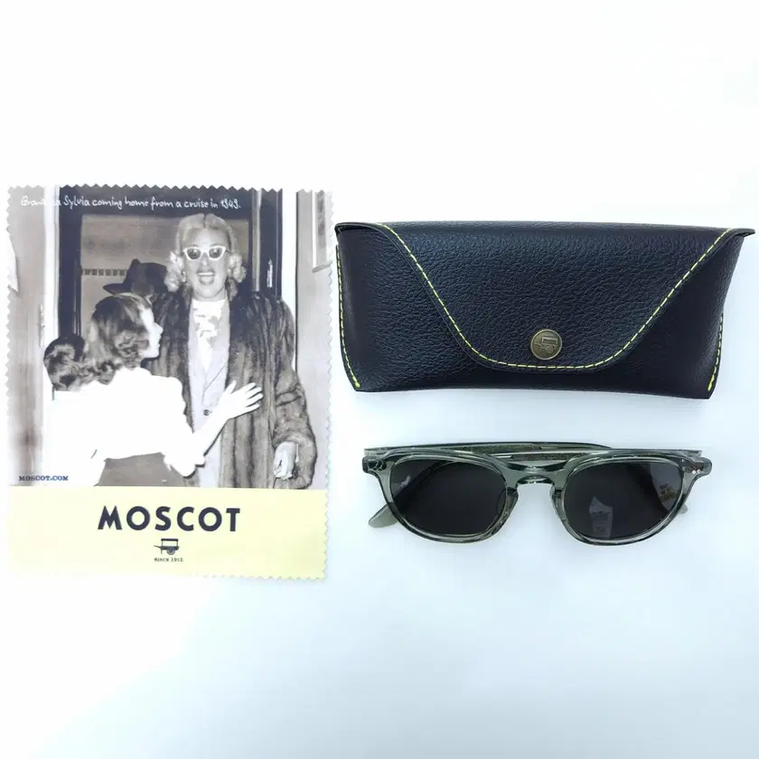 Sunglasses 모스콧,모스콧빌릭,빌릭,모스콧선글라스,선글라스 on Bunjang with safe global shipping. Sunglasses 모스콧,모스콧빌릭,빌릭,모스콧선글라스,선글라스 On Bunjang With Safe Global Shipping.