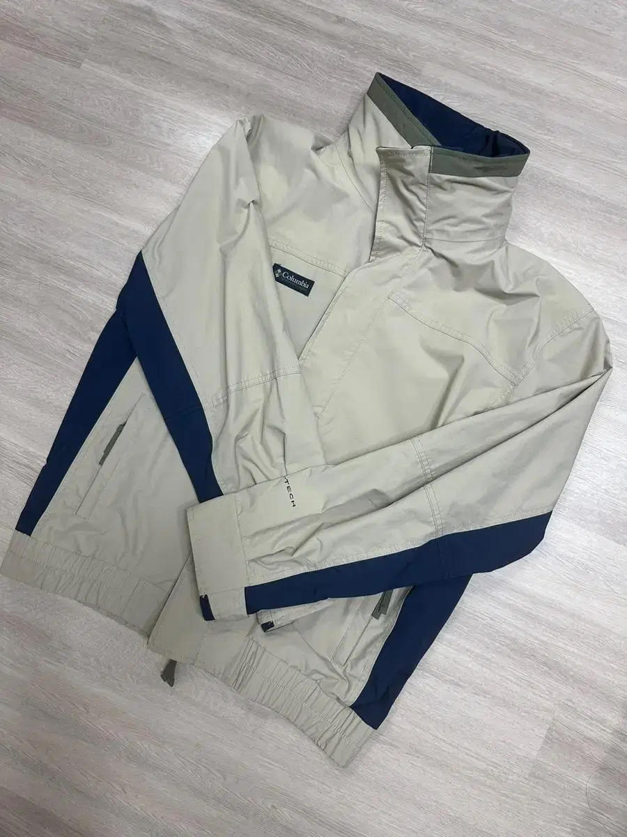 Colombia Bugaboo 1986 Interchange Jacket Ivory/Navy Reversible