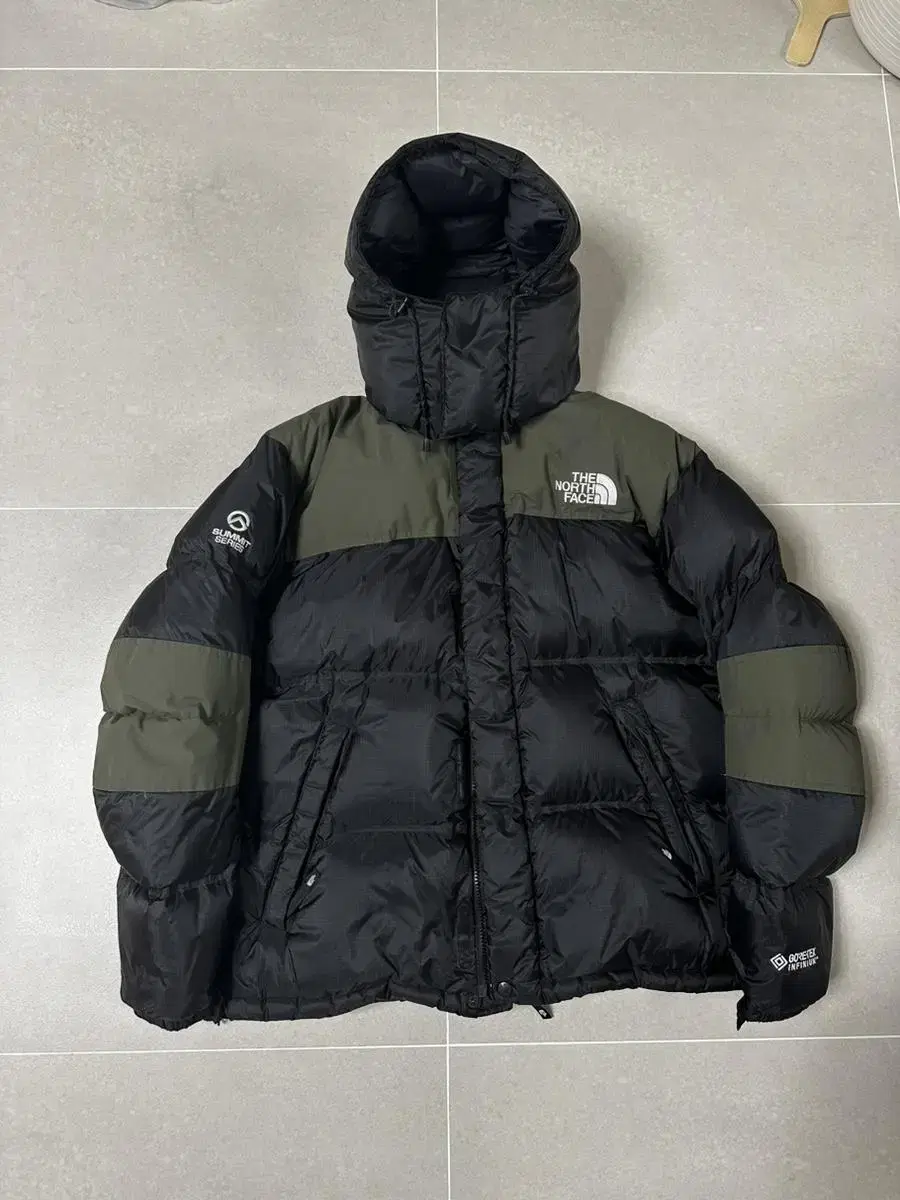 The North Face Novelty Summit Goose Down XL