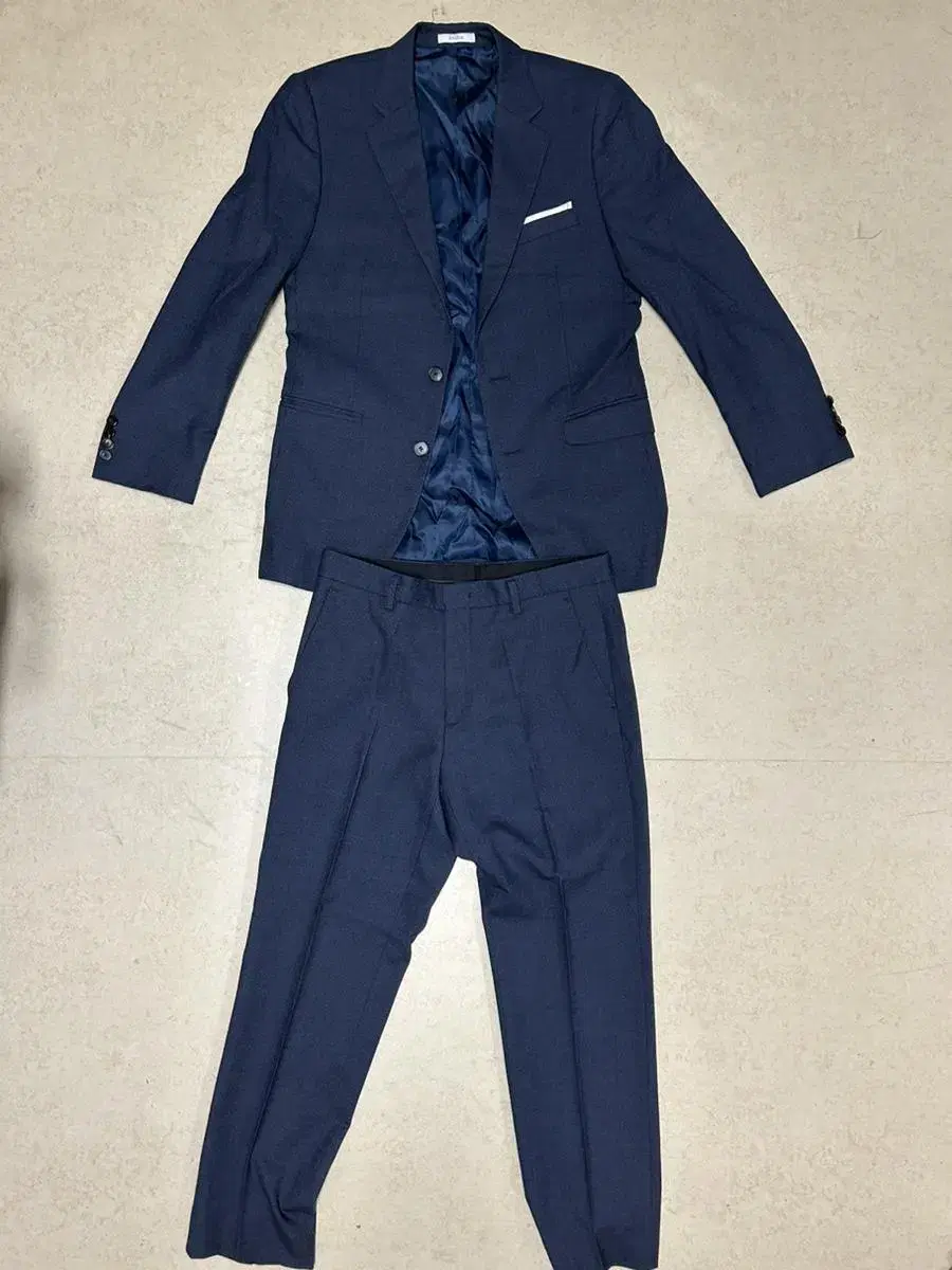 Giorgio Gia Daily Suit Size 95