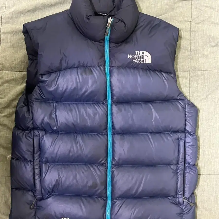 THENORTHFACE 노페 700눕시 패딩베스트