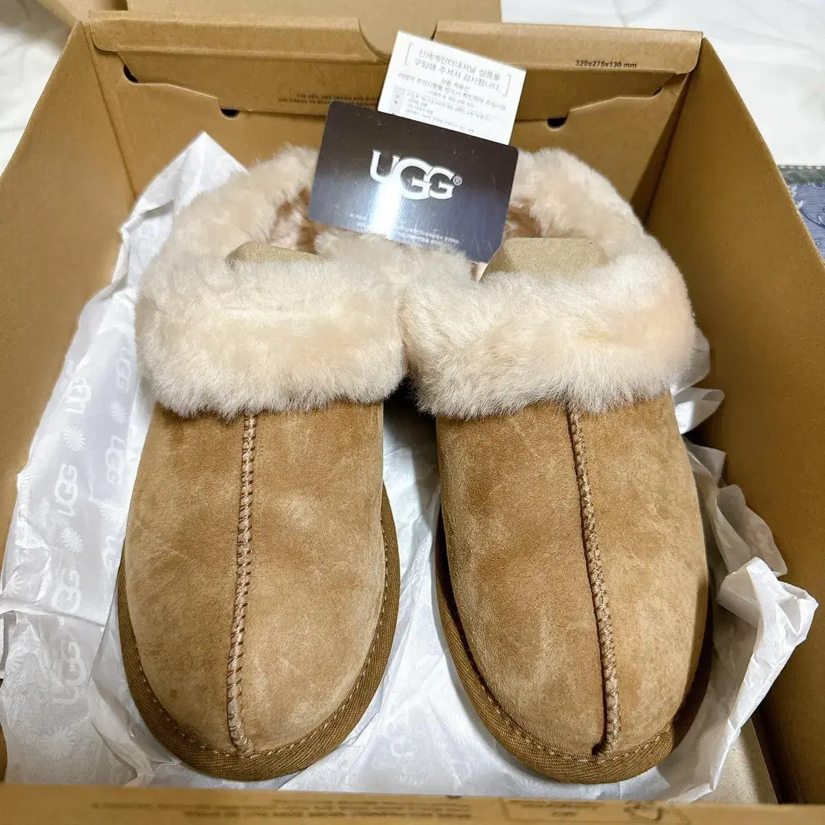 새상품 컨디션!!UGG 모레네 정품 us7 240