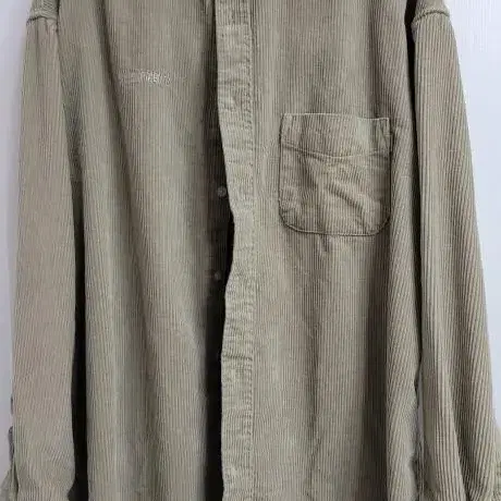 코듀로이 오버사이즈 셔츠 (khaki) 정상가 89,000원 M사이즈